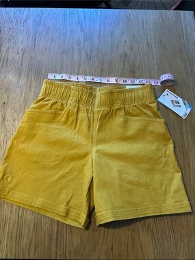 NWT Women’s Black Diamond Dirtbag shorts small